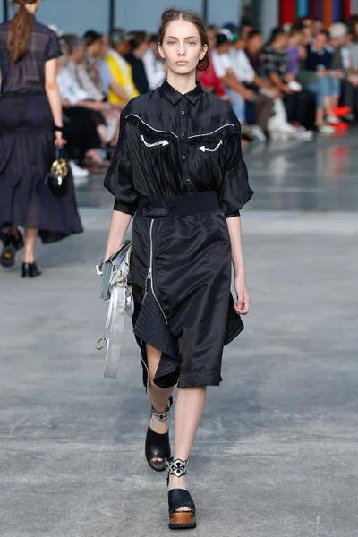 Look 40
